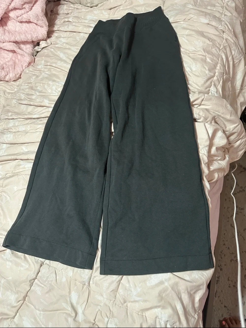 Alo set fleece